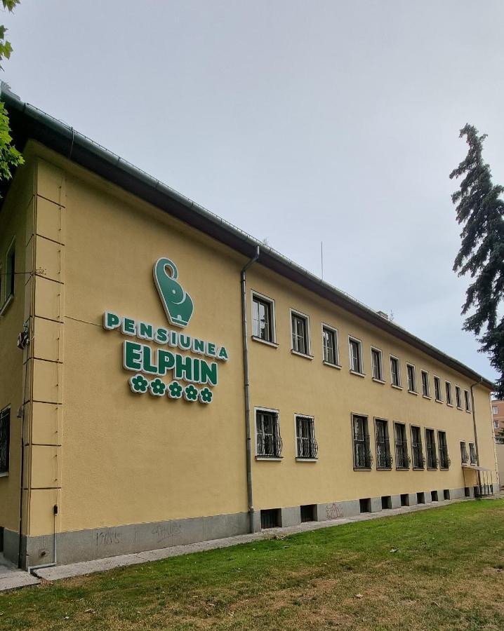 Pensiunea Elphin Târgu-Mureş 外观 照片