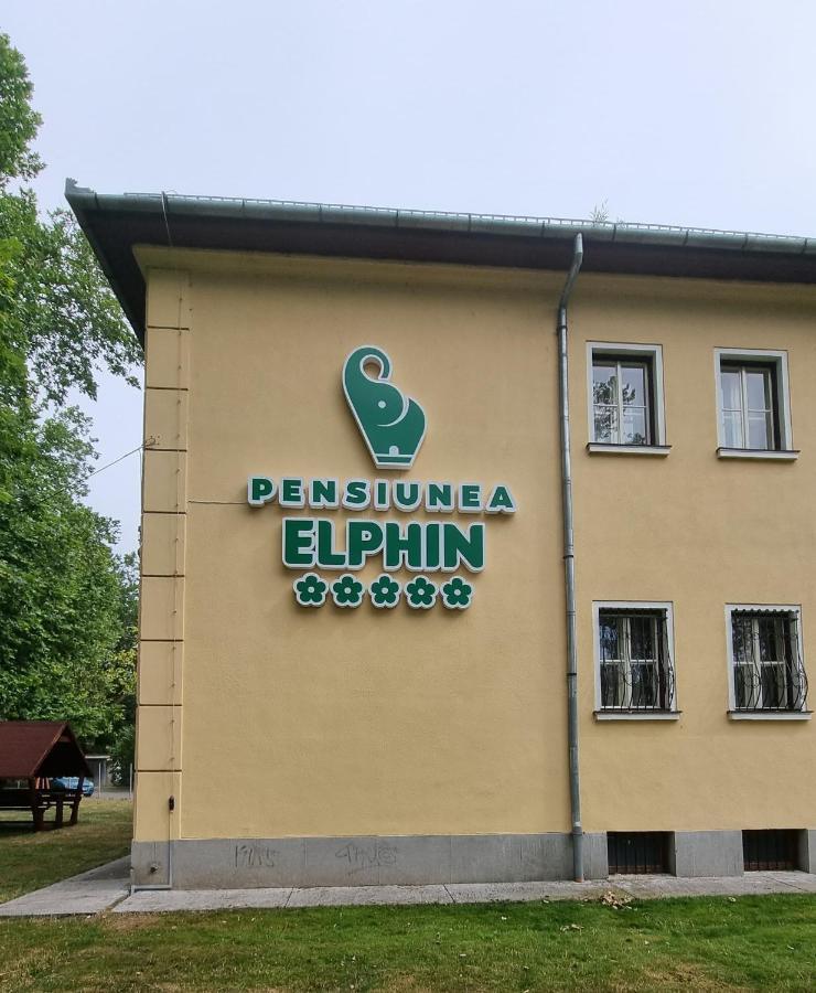 Pensiunea Elphin Târgu-Mureş 外观 照片